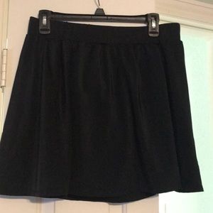 Trimshaper black skirted swimsuit bottoms